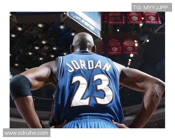 乔丹传奇：从篮球场到商业帝国的辉煌人生之路