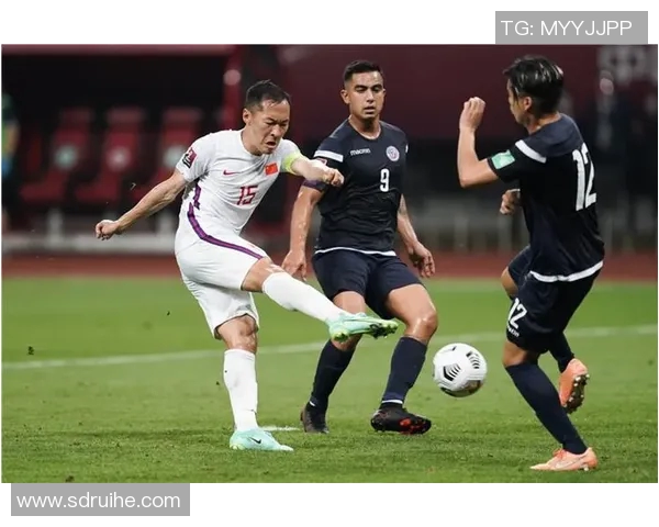 中国足球迎战关岛队力争在主场取得精彩胜利