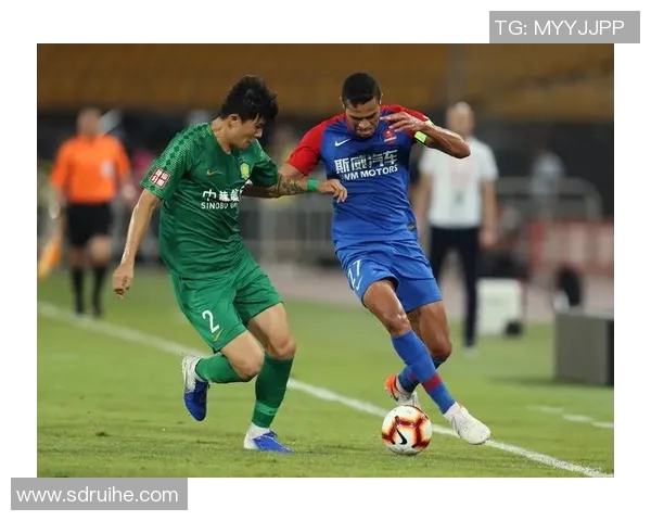 重庆当代迎战北京中赫争夺中超联赛关键三分激战即将上演